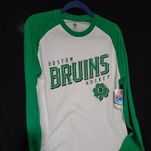 Boston Bruins Hockey NWT long sleeve shirt adult medium